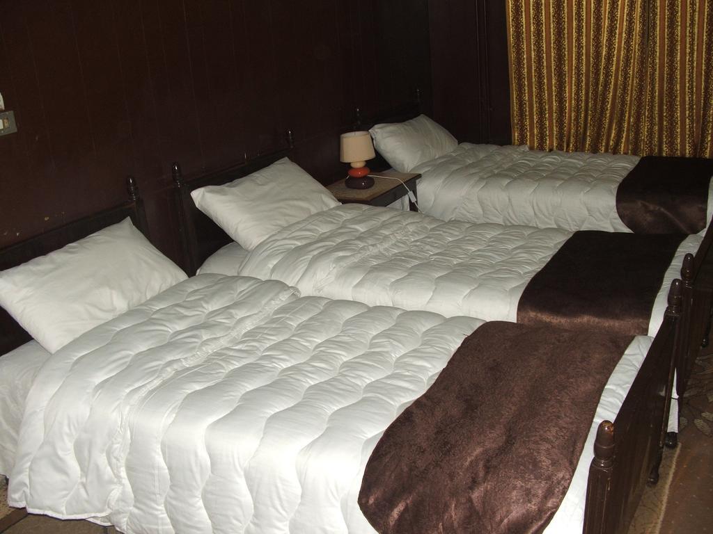 Hamoudah Hotel Амман Экстерьер фото