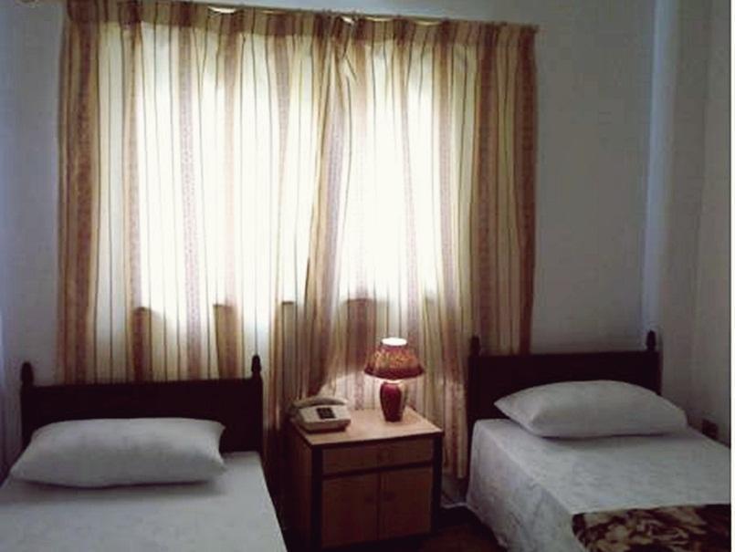 Hamoudah Hotel Амман Экстерьер фото