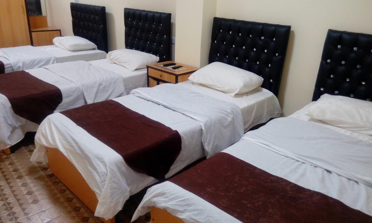 Hamoudah Hotel Амман Экстерьер фото